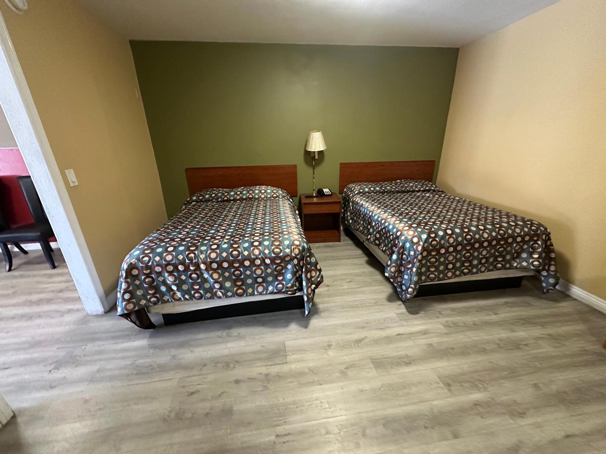 Desert Inn Motel Корона Экстерьер фото